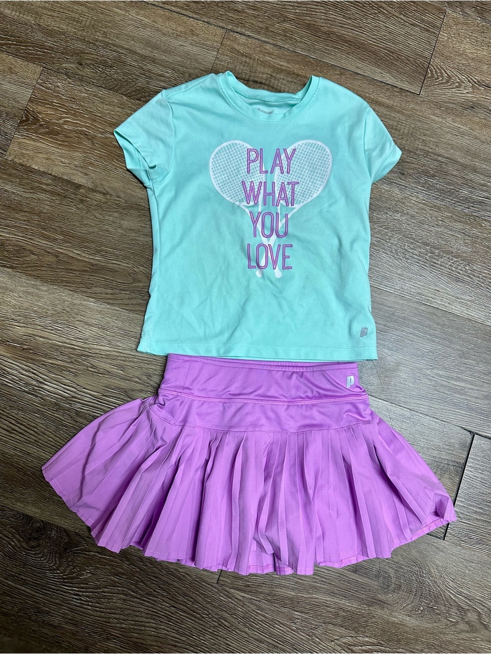 Prince Girls XS (6-7) Mint Graphic Tee & Lavender Pleated Skort Set